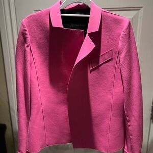 Chic Women's Pink Blazer